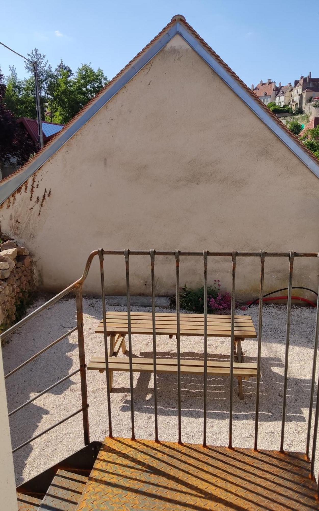La Maisonette Du Bateau Lavoir Семюр-ан-Осуа Экстерьер фото